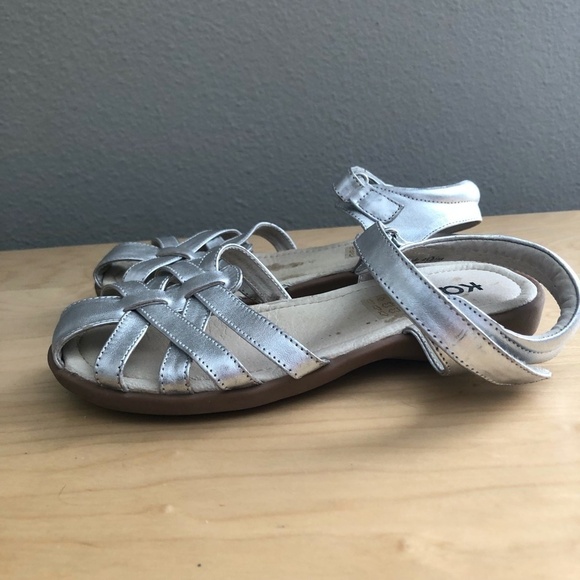 See Kai Run Camila Metallic Sandals - Picture 3 of 15